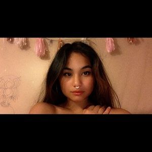 Meet your Posher, Kaleia